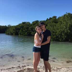 Meet your Posher, Caitlynne